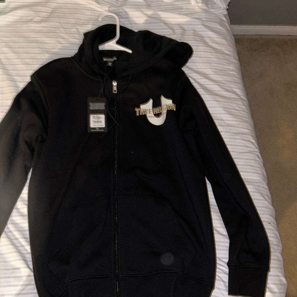 size small zip up true religion brand new never worn
